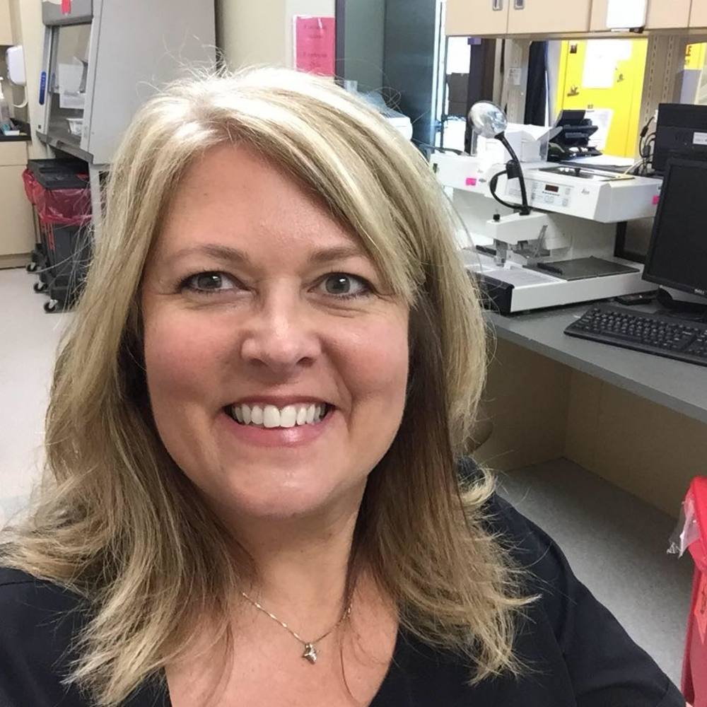 Meet your Posher, Jennifer